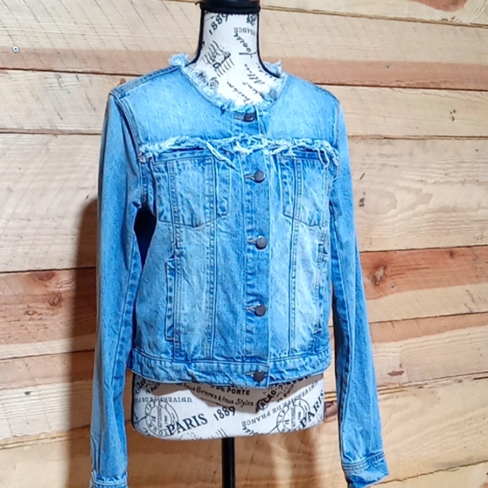 Jean Jacket by Tinsel Town size small